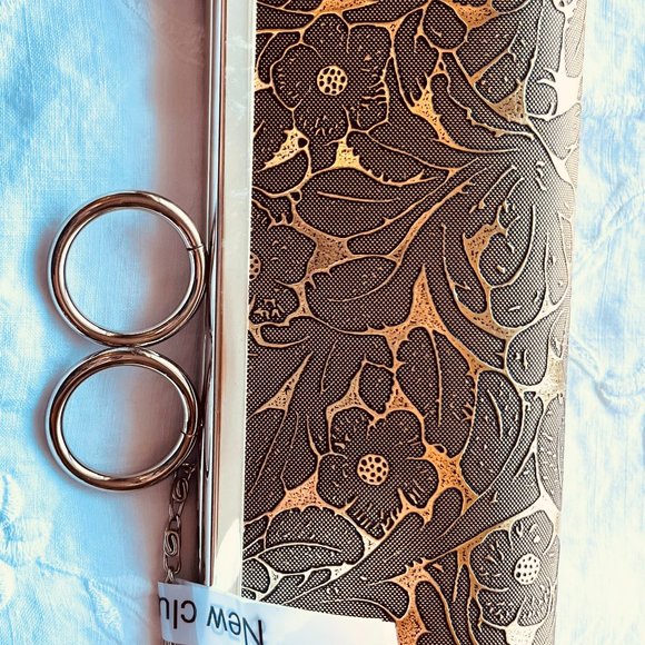 New Gold Purse with Gold Stamping - Picture 1 of 11